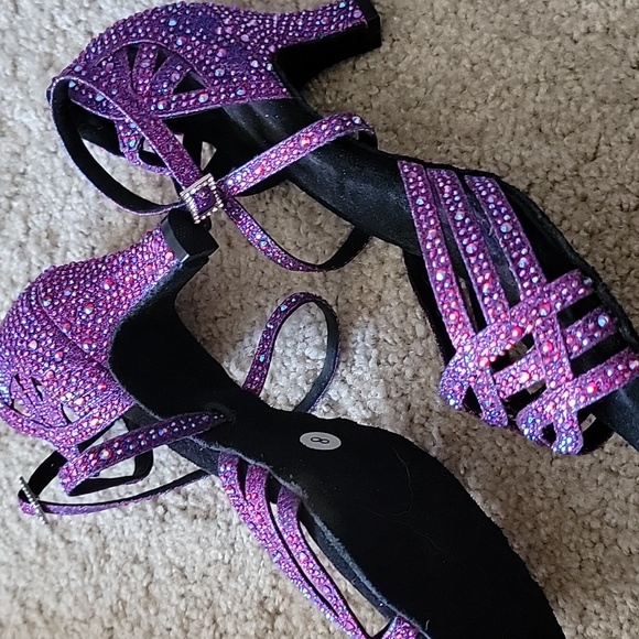Elegant Purple Strappy Women's Shoes Nwot Size 8 - Picture 4 of 4